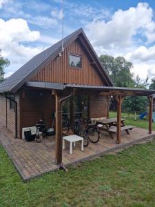 Budova, kde se prázdninový dům nachází