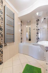 Kúpeľňa v ubytovaní Apartament Dana + 8 fotografií