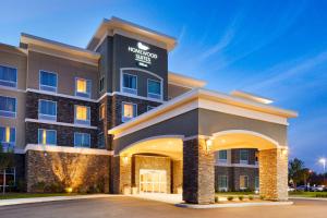 eine Darstellung der Vorderseite eines Hotels in der Unterkunft Homewood Suites by Hilton Akron/Fairlawn in Akron