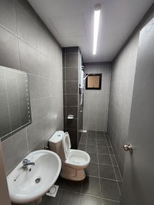 Ванна кімната в Netizen #MRT#Cheras#C180#3bedRooms#KLCC View#9PersonStay