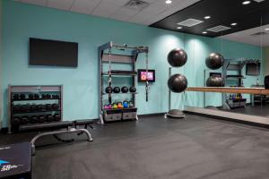 Fitness centrum a/nebo fitness zařízení v ubytování Tru By Hilton Cypress Houston TX