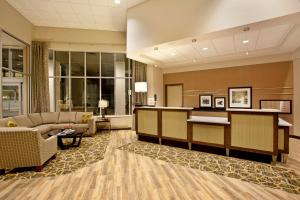 Posezení v ubytování Hampton Inn & Suites - Minneapolis/Downtown