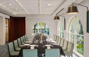 Hayes Mansion San Jose, Curio Collection by Hilton餐厅或其他用餐的地方