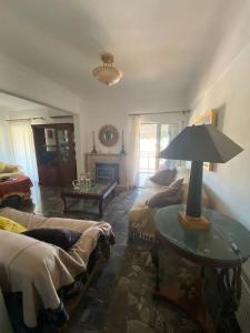 Posezení v ubytování Bev - City and Sea views Penthouse