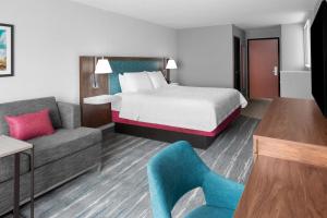 Rúm í herbergi á Hampton Inn Phoenix - Biltmore