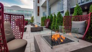 Posezení v ubytování The Kingsley Bloomfield Hills - a DoubleTree by Hilton