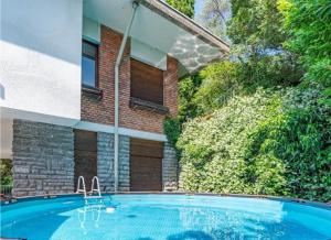 Фотография из галереи Varenna Wonders, Villa with pool for 14 guests в городе Перледо