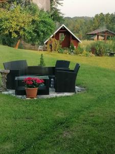 Um jardim no exterior de Valgemaja Majutus