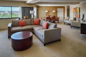 Posezení v ubytování DoubleTree by Hilton Spokane City Center