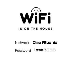 Foto dalla galleria di Apartment in Skanderbeg Square - Tirana Center 1 a Tirana