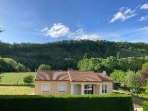 Imagen de la galería de Maison entière proche du centre le Bugue, en Le Bugue