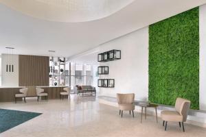 พื้นที่นั่งเล่นของ Element by Westin West Bay Doha