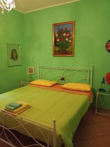 Фотография из галереи Varenna Wonders, Villa with pool for 14 guests в городе Перледо