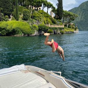 Фотография из галереи Varenna Wonders, Villa with pool for 14 guests в городе Перледо