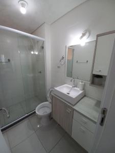 Un baño de Residencial Recanto do Cardeal