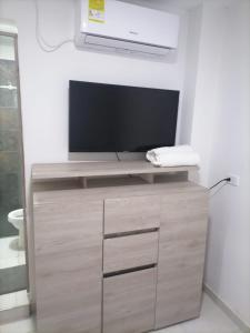 TV a/nebo společenská místnost v ubytování Hostel HA LUXURY