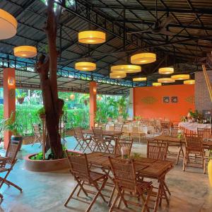 Restaurace v ubytování Central Indochine D'angkor Hotel