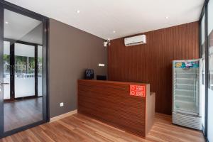 Foto dalla galleria di Urbanview Hotel Groovy Inn Tangerang a Buaran