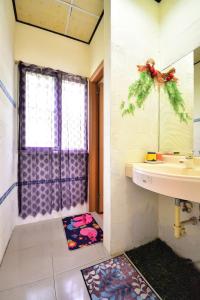 Koupelna v ubytování Xi Cun Homestay