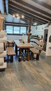 Posedenie v ubytovaní Mountain White House гостинний двір