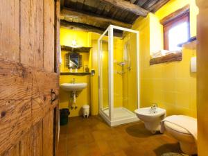 A bathroom at Agriturismo Al Marnich