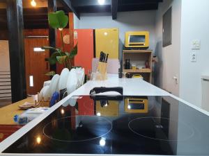 Cucina o angolo cottura di Yachtie Inn Mokpo