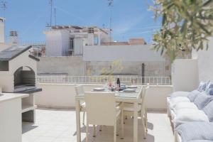 Balkón alebo terasa v ubytovaní TD Casa Marevino Seaside Terrace with Panoramic Views