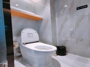 Fotografie z fotogalerie ubytování VX Hotel Fuyang Railway Station East Beijing Road ve Fuyangu