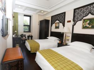 Gallery image of GreenTree Eastern Hotel Yueqing Shifu Chenmu Square in Yueqing