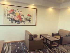 Posezení v ubytování GreenTree Inn Express Hotel Jiangsu Suqian Shuyang Bus Station