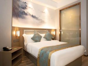 Gallery image of GreenTree Eastern Hotel Bengbu Huaishang Guogou Plaza Lijing Tiancheng in Bengbu +50 photos