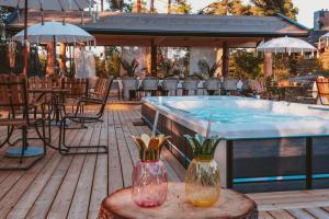 Πισίνα στο ή κοντά στο Woodstock B&B & Studio Apartments