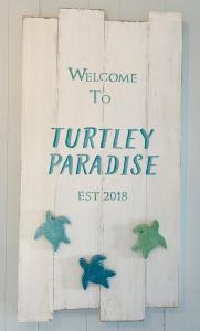 Certifikát, hodnocení, plakát nebo jiný dokument vystavený v ubytování Turtley Paradise East home