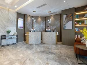 Fotografie z fotogalerie ubytování GreenTree Eastern Hotel Shenzhen Futian Civic Center Jingtan Subway Station v destinaci Šen-čen