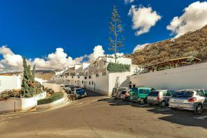 Fotografie z fotogalerie ubytování Spacious 2 bedroom Apartment Tenerife South v destinaci Adeje