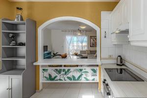 Fotografie z fotogalerie ubytování Spacious 2 bedroom Apartment Tenerife South v destinaci Adeje