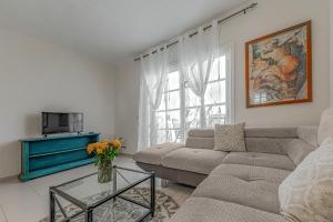Fotografie z fotogalerie ubytování Spacious 2 bedroom Apartment Tenerife South v destinaci Adeje