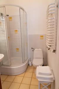 Kúpeľňa v ubytovaní Kolory Guest House
