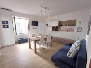 Μια τηλεόραση ή/και κέντρο ψυχαγωγίας στο Casa Trinacria