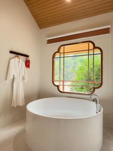 Koupelna v ubytování Baan Daeng Resort บ้านรักไทย