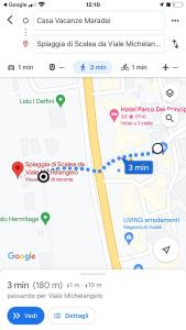 Captura de pantalla de un teléfono móvil con mapas de Google en Casa vacanze Maradei, en Scalea