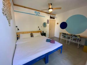 Odem Guest House客房内的一张或多张床位