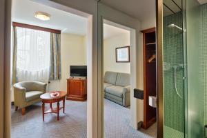Posedenie v ubytovaní Austria Trend Hotel Schloss Wilhelminenberg Wien