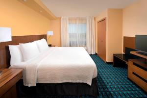 Postel nebo postele na pokoji v ubytování Fairfield Inn & Suites Weatherford