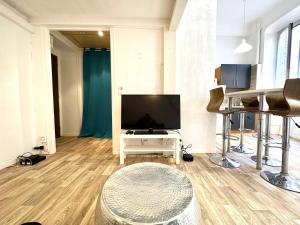 Studio mezzanine sur le port