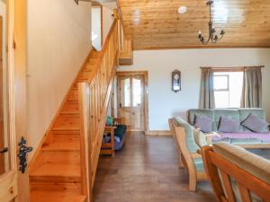 Posezení v ubytování Clogher Cottage