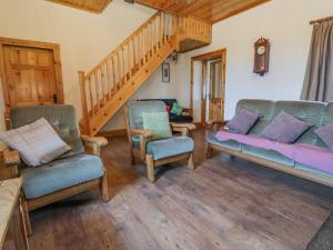 Posezení v ubytování Clogher Cottage