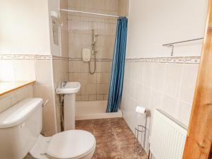 Koupelna v ubytování Clogher Cottage + 18 fotografií