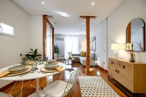 Imagine din galeria proprietății Great flat in the center of Madrid-COMEND-3-I din 