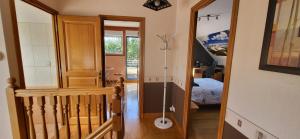 Posteľ alebo postele v izbe v ubytovaní Grande chambre SDB privée avec balcon